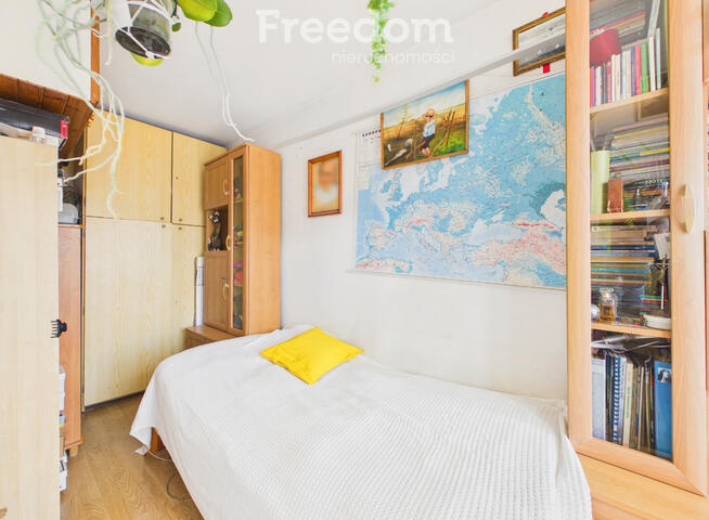 Słoneczne mieszkanie balkon i widok na góry