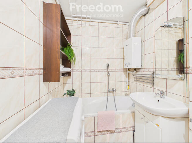 Świetne trzy pokojowe mieszkanie na parterze!