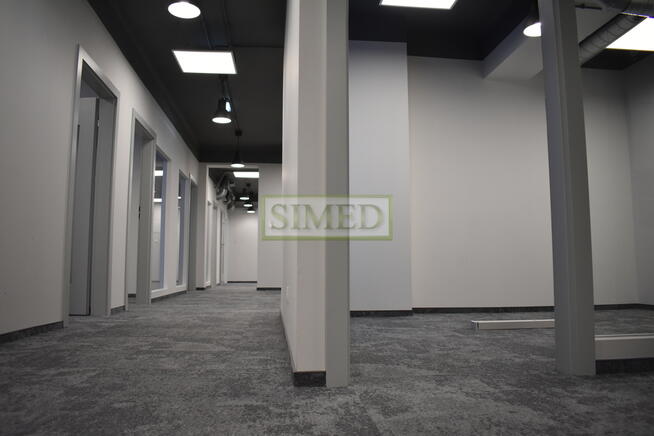 Biurowiec , parking , sale konferencyjne,dostęp 24