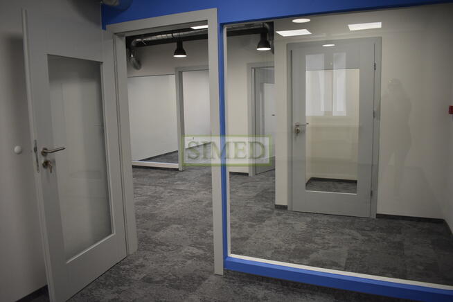 Biurowiec , parking , sale konferencyjne,dostęp 24