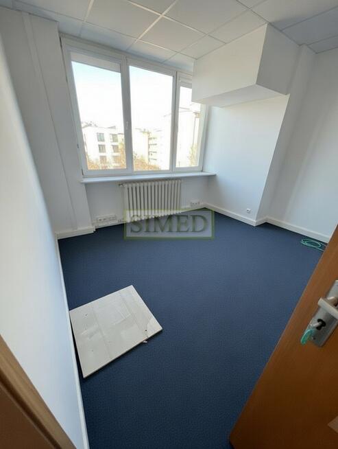 Biuro ,6 pokoi ,ochrona ,recepcja dostęp24h,winda