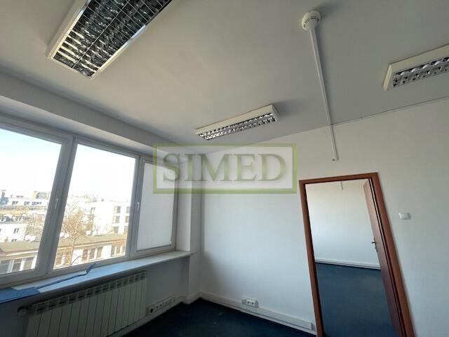 Biuro ,6 pokoi ,ochrona ,recepcja dostęp24h,winda