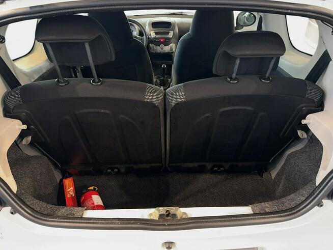 Toyota Aygo 1.0 68KM M5 2011 r., klimatyzacja, przebieg tylko 167tys.km