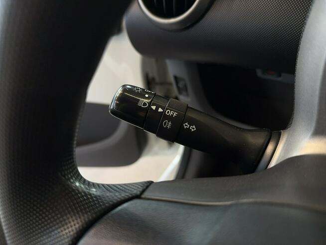 Toyota Aygo 1.0 68KM M5 2011 r., klimatyzacja, przebieg tylko 167tys.km