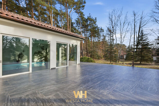 Dom Konstancin-Jeziorna, Jasna