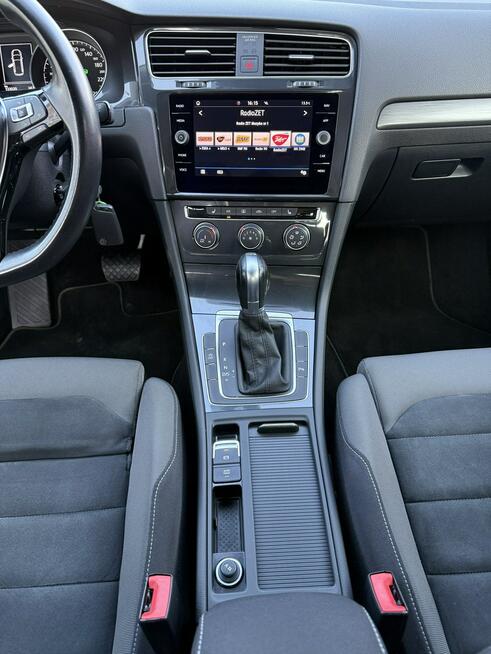Volkswagen Golf Automat DSG. 2018/19r. Alcantara . Navigacja. Masaże. Radar. Asystent.