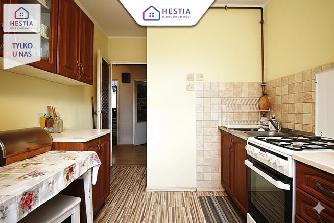 3 pokoje, balkon, miejsce parkingowe za szlabanem