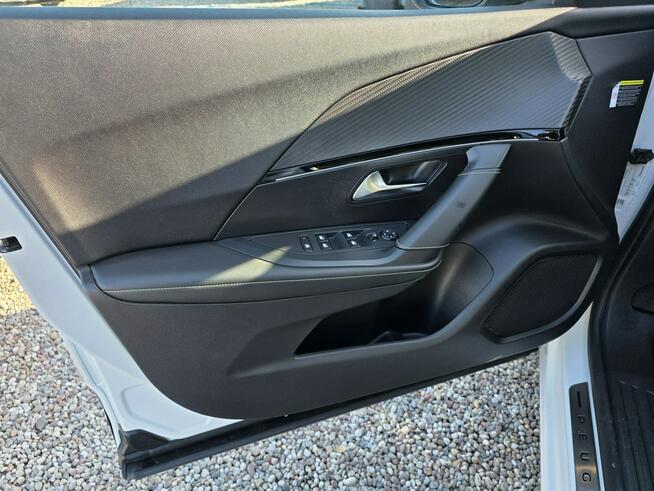 Peugeot 2008 1.2 131ps Benzyna Navi Kamera Biala Perla Gwarancja Virtual GT - LINE