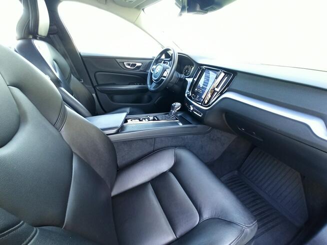Volvo S60 bogata opcja, 250 KM