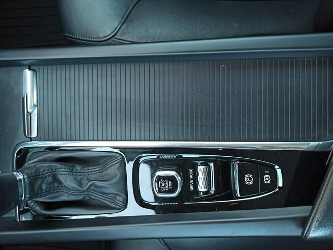 Volvo S60 bogata opcja, 250 KM