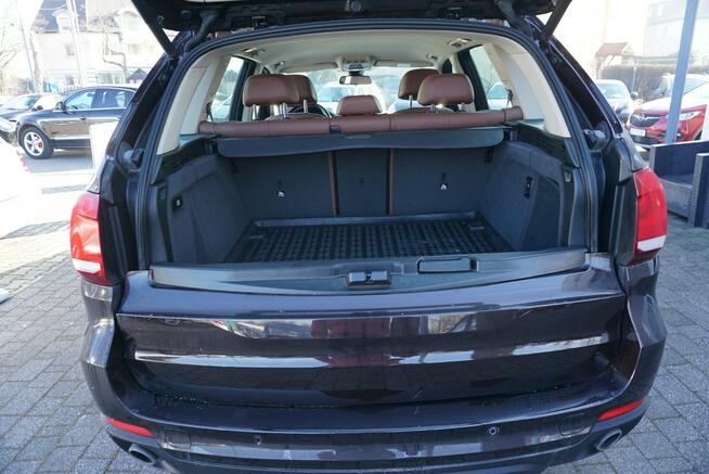 BMW X5 polski salon, jeden użytkownik, rok gwarancji w cenie, f-ra vat 23%,