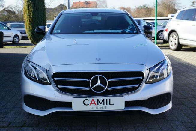 Mercedes E 220 polski salon , serwisowany, jeden właściciel