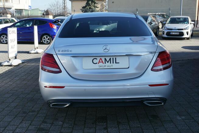 Mercedes E 220 polski salon , serwisowany, jeden właściciel