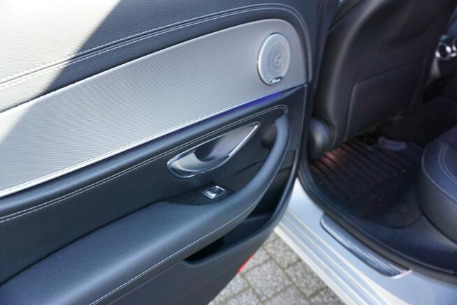 Mercedes E 220 polski salon , serwisowany, jeden właściciel