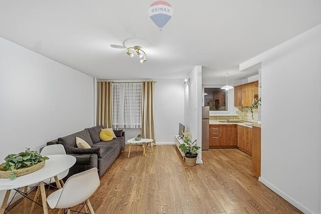 Do wynajęcia mieszkanie naprzeciw UZ !