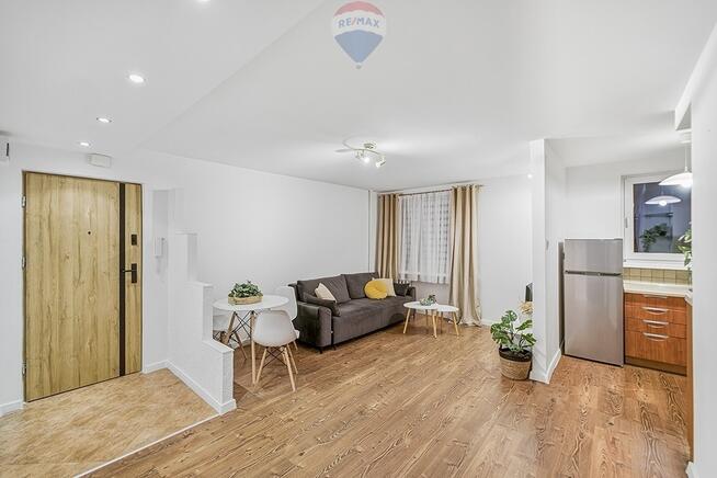 Do wynajęcia mieszkanie naprzeciw UZ !