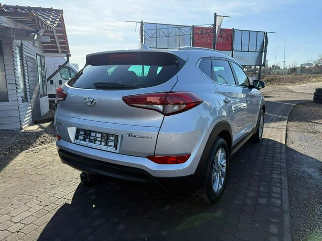 Hyundai Tucson SKÓRY, CZUJNIKI PARKOWANIA,KAMERA COFANIA, NAWIGACJA