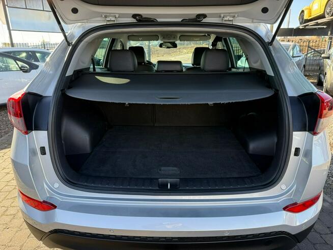 Hyundai Tucson SKÓRY, CZUJNIKI PARKOWANIA,KAMERA COFANIA, NAWIGACJA