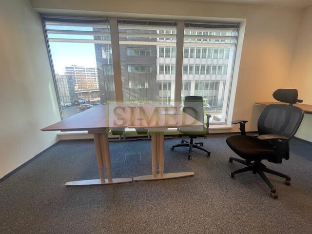 Biuro,usługi,recepcja,24h,parking, wysoki standard