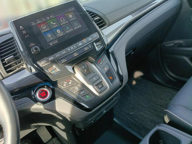 Honda Odyssey 3.5L_280KM_8 os._Pamięć Fotela_Kamera_Stan Idealny