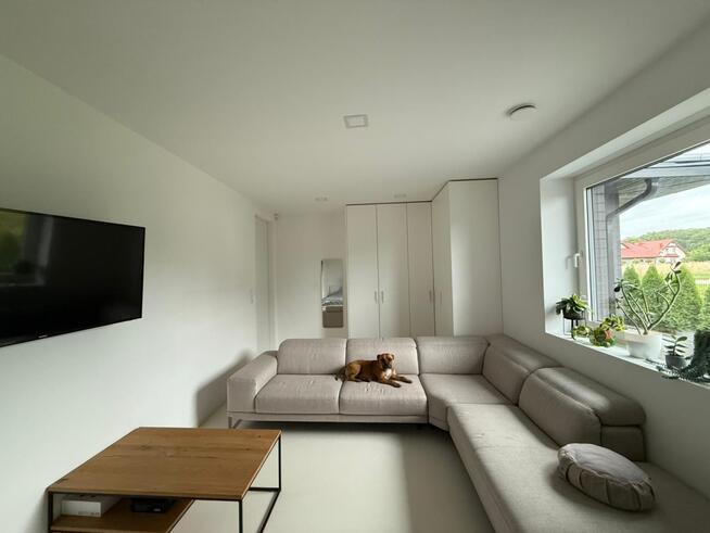 Nowoczesny dom w wysokim standardzie blisko natury