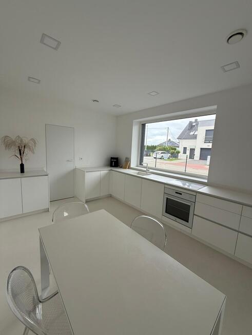 Nowoczesny dom w wysokim standardzie blisko natury