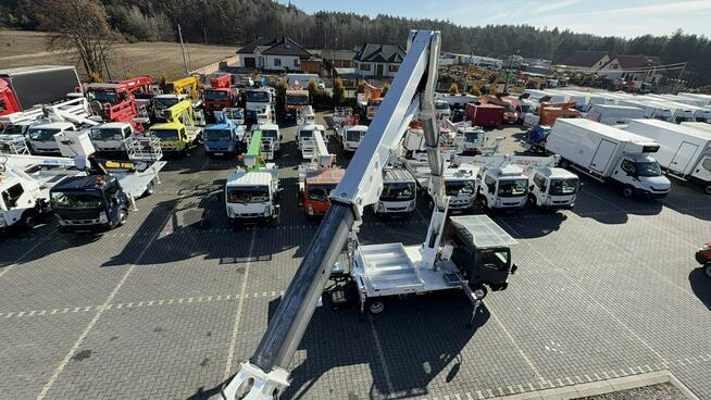 Nissan Cabstar Zwyżka Podnośnik Koszowy Multitel MJ 201 Wysokość Podnoszenia 20m P7