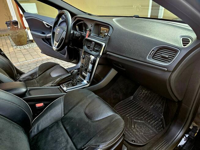 Volvo V40 R-Design Wirtual Piękny