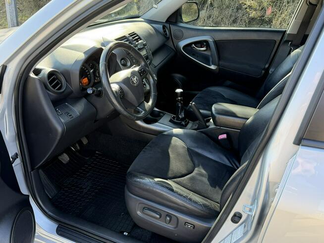Toyota RAV-4 4x4 2.2D 2011 Bogata Wersja Elektryka