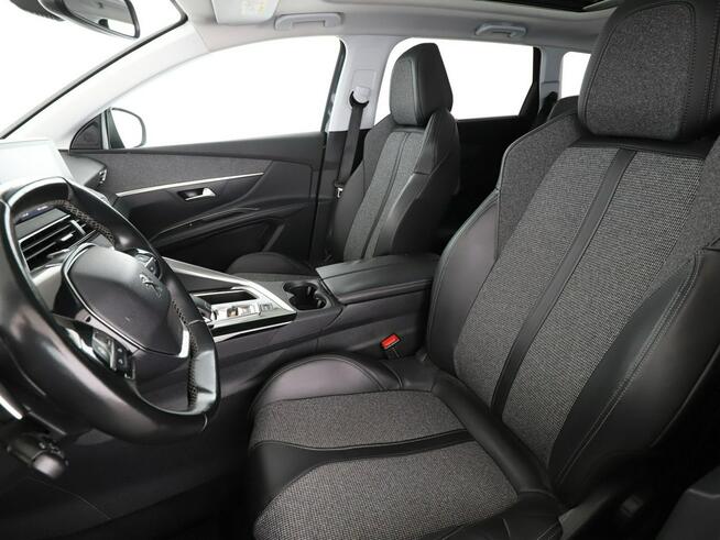 Peugeot 5008 Allure 180KM automat 7-osob. panorama PDC FullLED półskóra