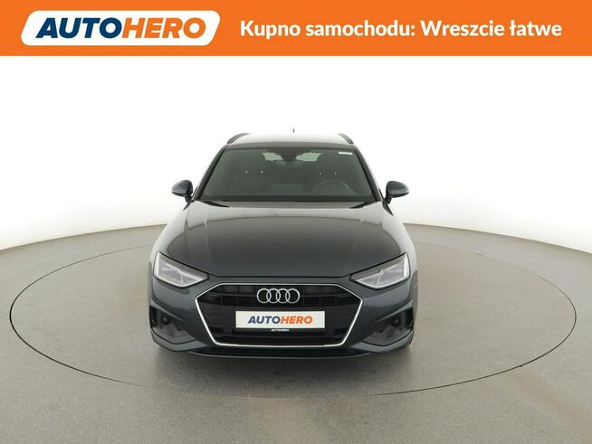 Audi A4 S-Tronic skóra/alcantara navi klima auto grzane fotele czujniki parkow