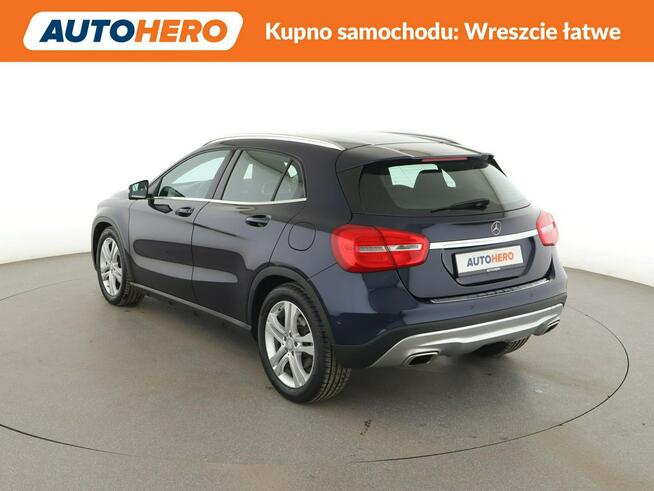 Mercedes GLA 200 automat full LED navi klima auto czujnki parkowania