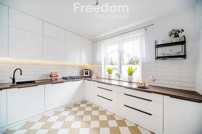 30 min od Centrum Warszawy – dom z dużą działką