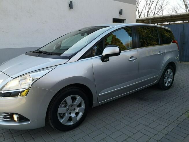 Peugeot 5008 2,0 HDI 150KM Klimatronik ALU 16 7 osób Temp Isofix Servis Gwarancja