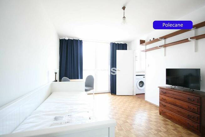 Z parkingiem naziemnym!