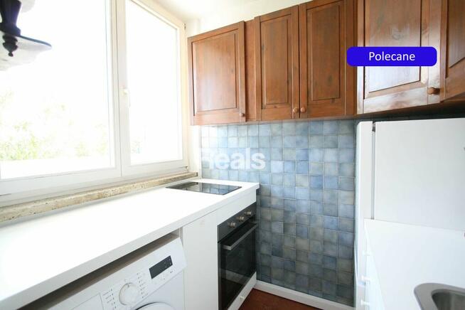 Z parkingiem naziemnym!