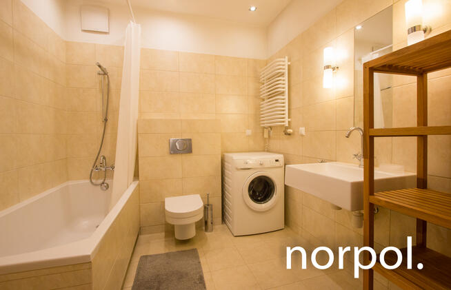 Angel Plaza, ul. Zwierzyniecka