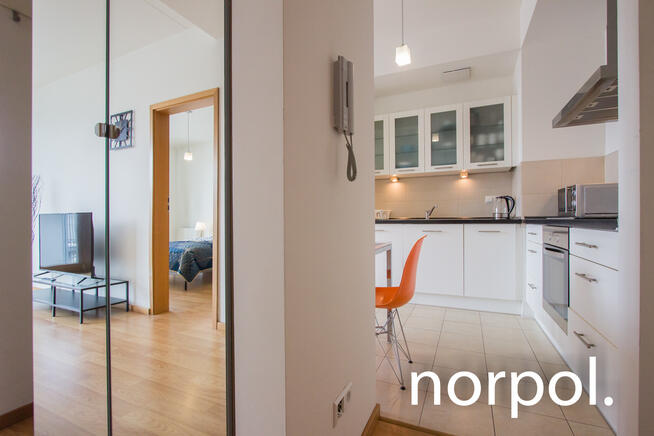 Angel Plaza, ul. Zwierzyniecka