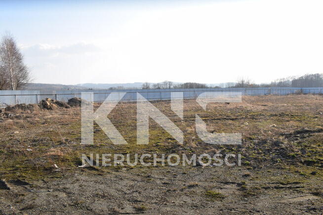 Działka komercyjno- usługowa 27,55a w Lutoryżu.