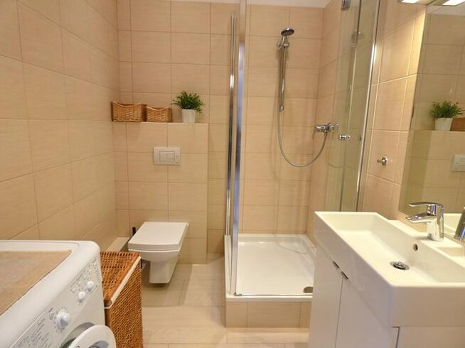 Nadmorski Dwór 34A, 2 pokoje z miejscem w garażu