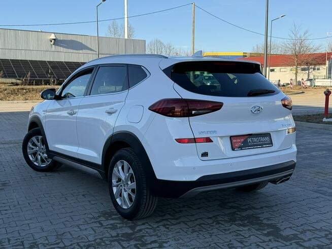 Hyundai Tucson 1.6 CRDI / 116KM LED Nawigacja Kamera Asystent Pasa Ruchu Grzane Fotel