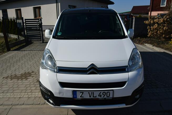 Citroen Berlingo 1,6 HDI 2017r/ Klimatronik/ PDC/ Panorama/ Led/ Tempomat/ Sprowadzony