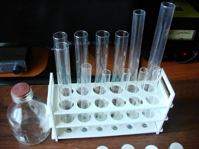 Szkło laboratoryjne dla chemika. Zestaw mały chemik