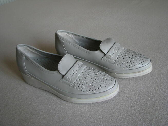 Wygodne buty damskie, rozm. 38 skóra naturalna