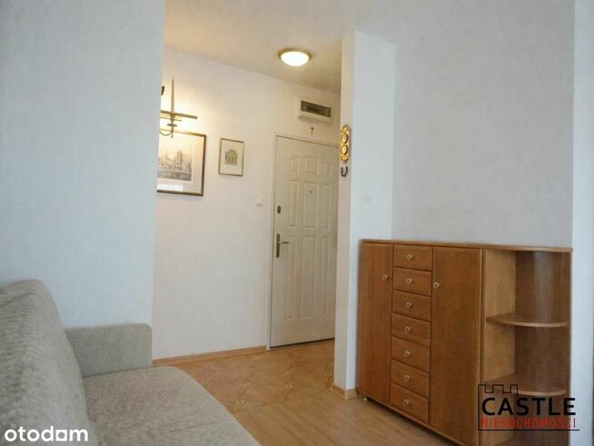 pierwsze M I bardzo dobra lokalizacja I do odświeżenia