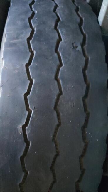 Opony budowlane 13R/22,5 (Bridgestone, Michelin, Continental