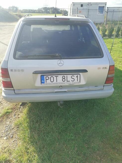 Mercedes kombi 124