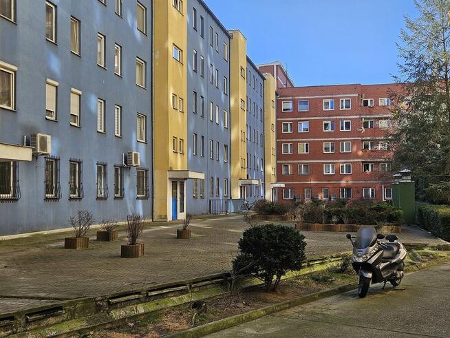 2pok 39met, okolice Stacyjnej BALKON/KOMÓRKA/WINDA (Wrocław)