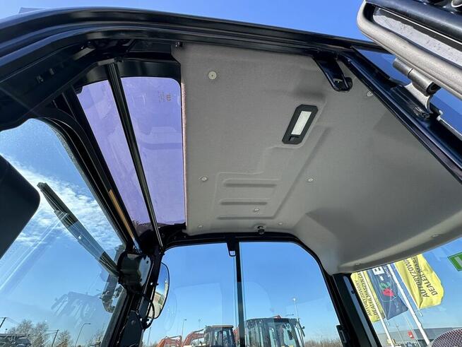 FABRYCZNIE NOWA MINIKOPARKA CATERPILLAR 302 CR