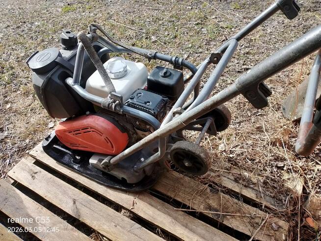 Zageszczarka Husqvarna typ LF100 nowy silnik honda org.